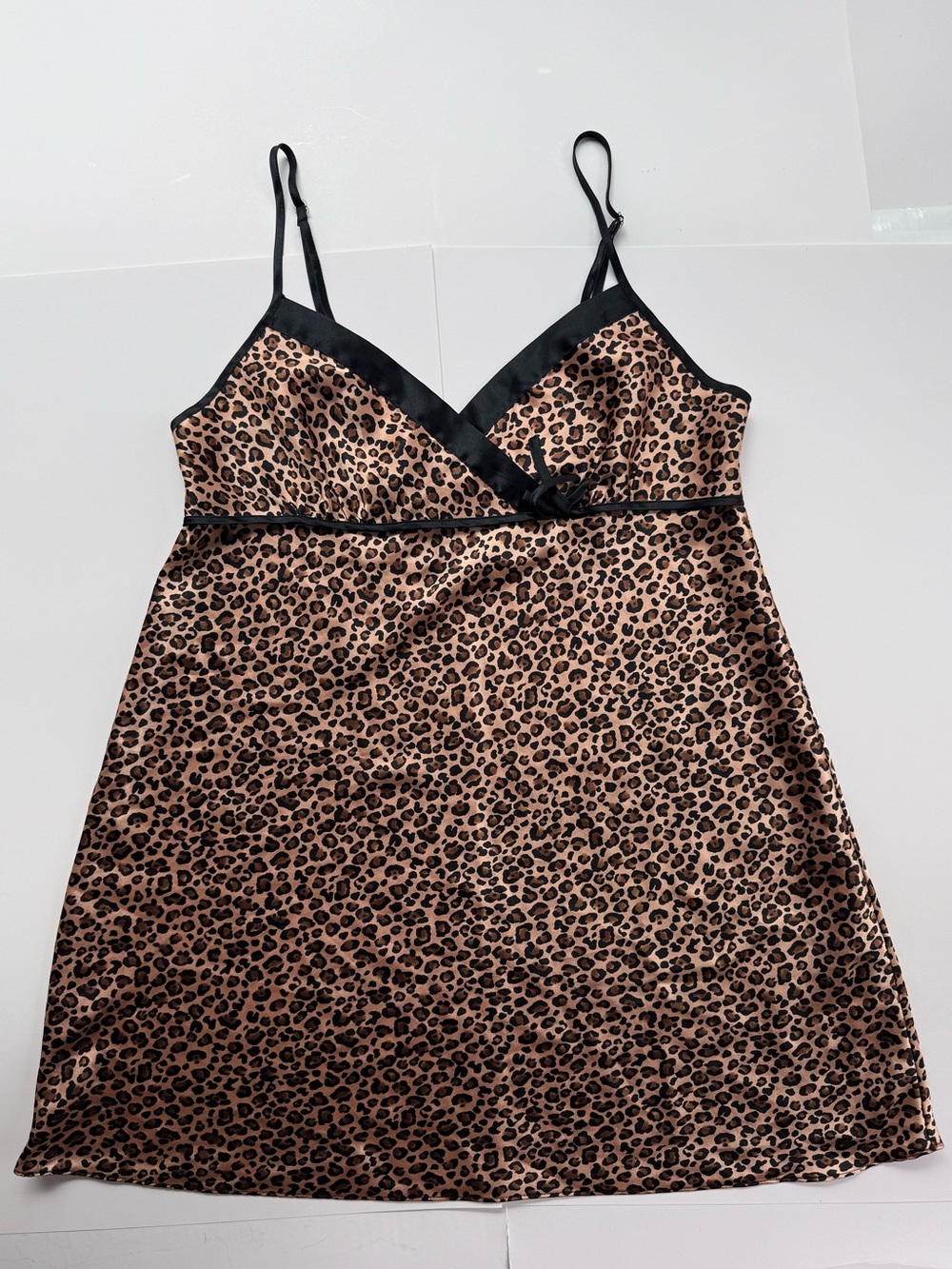 Morgan Taylor Intimates Full Slip Satin Leopard Cheetah Print Strap Size M